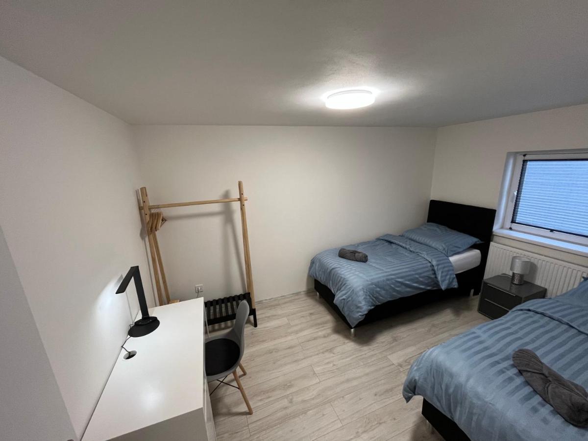 Apartment Golden Prague 78 Вестец Экстерьер фото